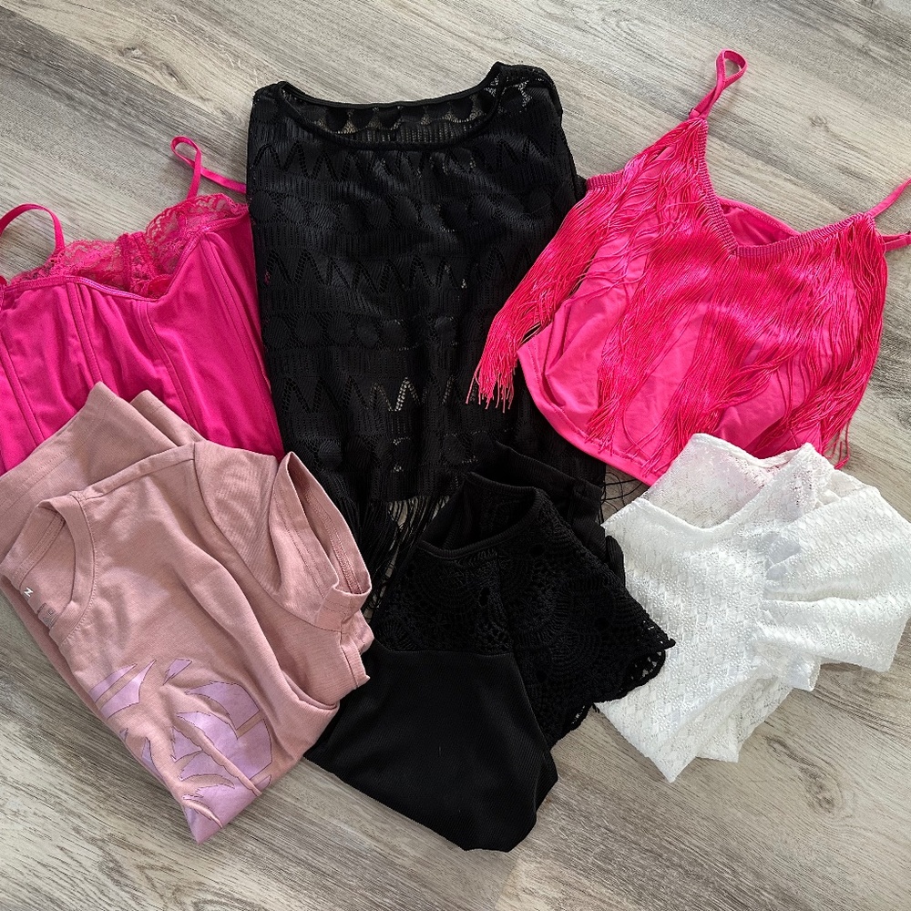 set of 6 tops - size medium
